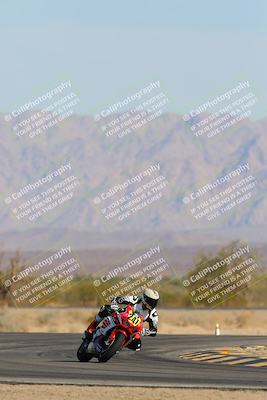 media/Mar-21-2025-CVMA Friday Practice (Fri) [[30cd4fe323]]/3-Racer 2/Session 2 (Turn 4 Entry)/